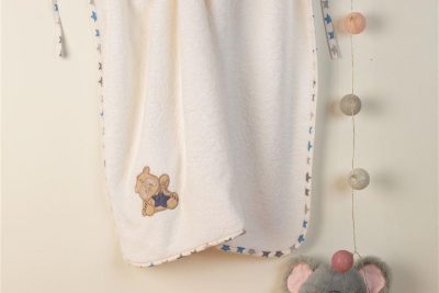 ΚΑΠΑ Με Κέντημα bebe Star Bear 152 75X85 Λευκό 100% Cotton